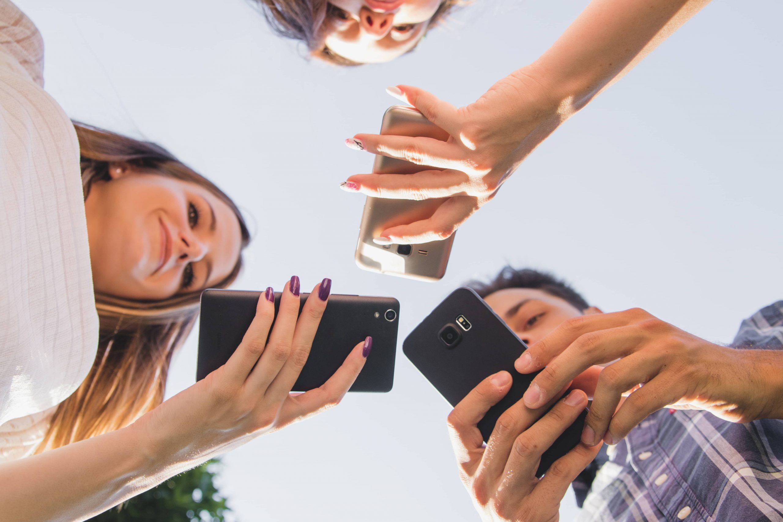 Como afectan las Redes Sociales a los adolescentes
